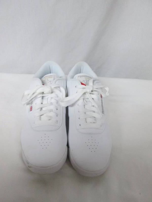 lot 63 image: Reebok Womens Princess Classic Athletic Shoe