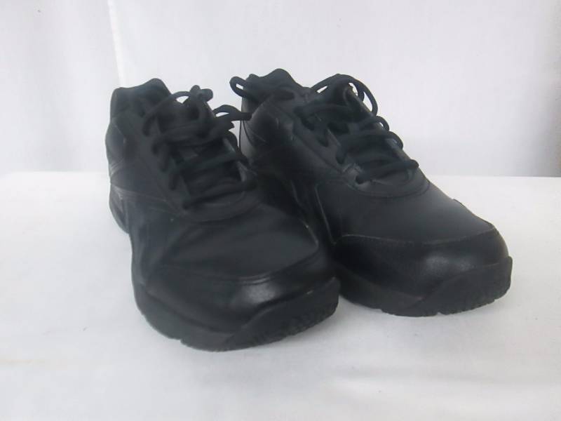 lot 53 image: Reebok Womens Work N Cushion Work Shoe - Wide