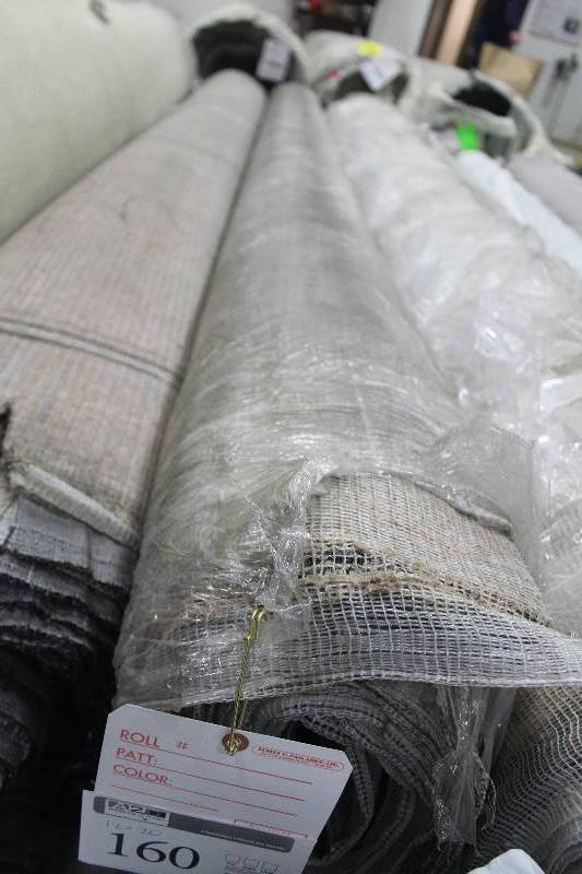 lot 160 image: Roll Carpet