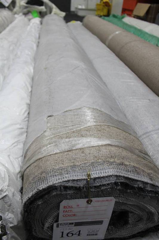 lot 164 image: Roll Carpet