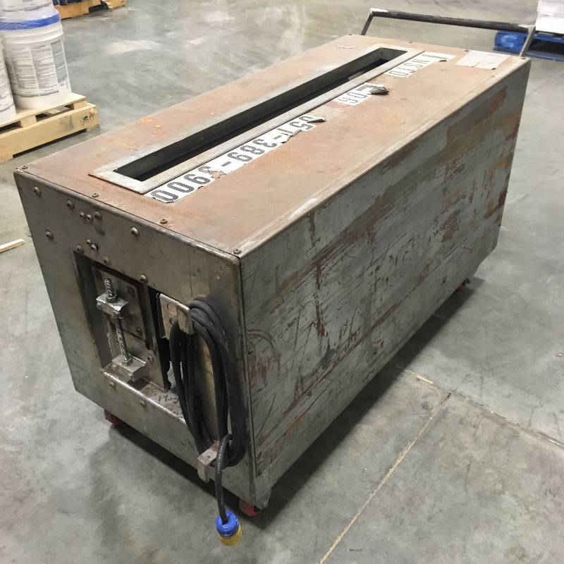 lot 195 image: Back Bending Machine with storage crate