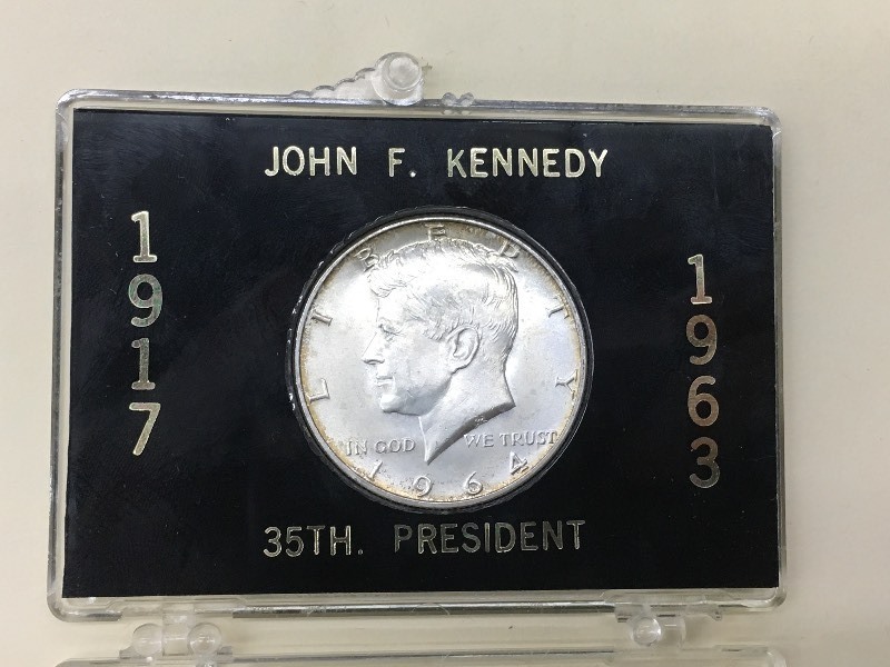 1964 P - Kennedy  Half Dollar - Unc...