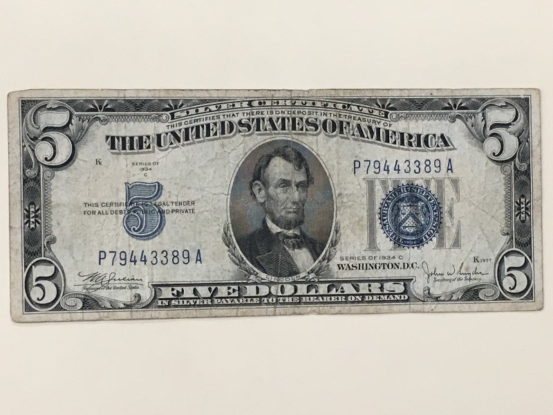 19354 C - $5 United States Silver C...