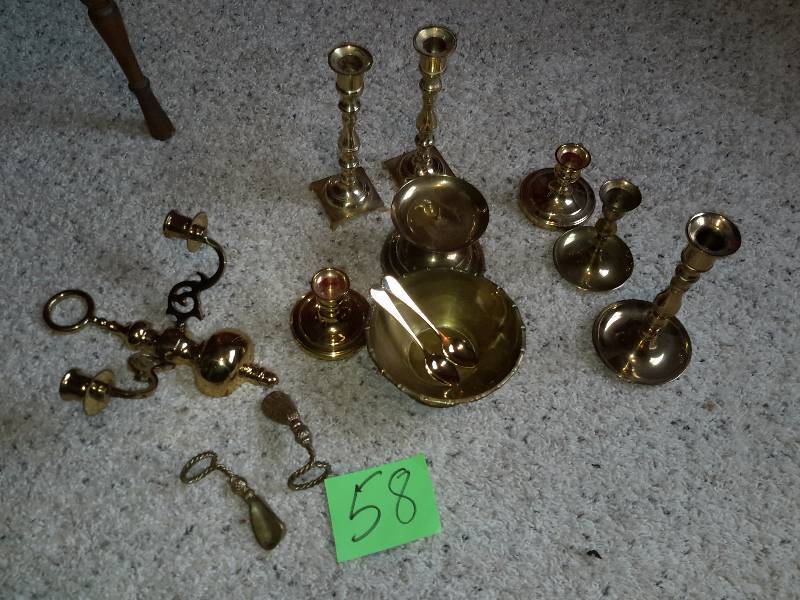 lot 58 image: Misc. Brass Decorative items as pictured