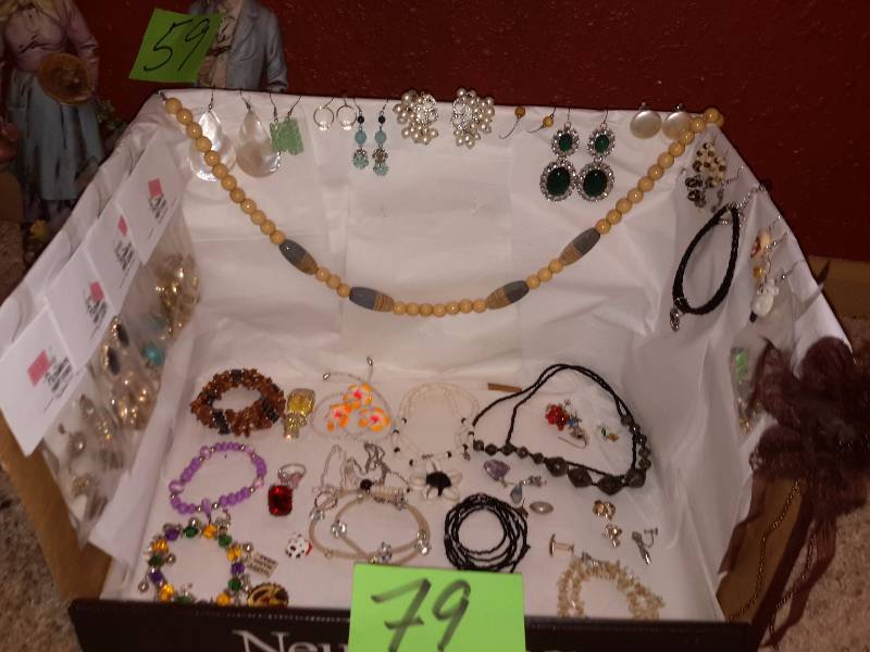 lot 79 image: Misc. Jewelry as pictured.. See closeups