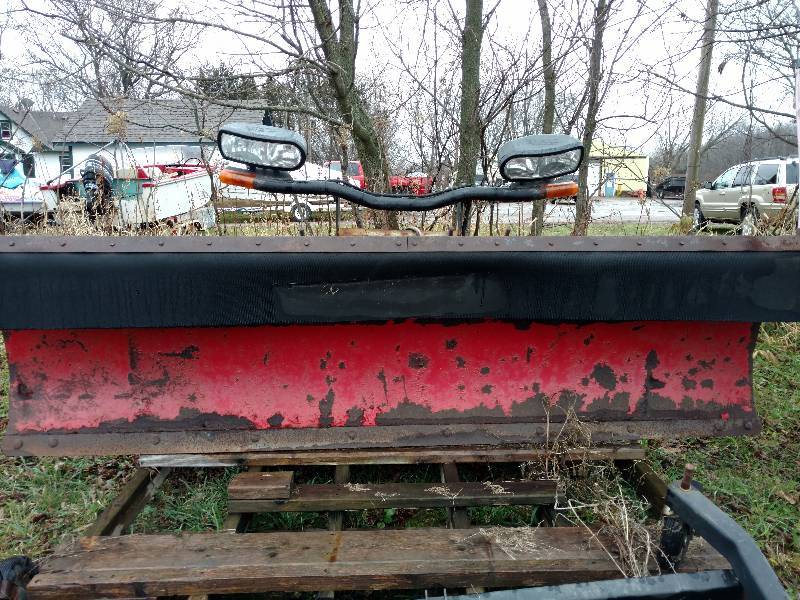 lot 1A image: Western Plow, 8 Ft Super Duty Plow