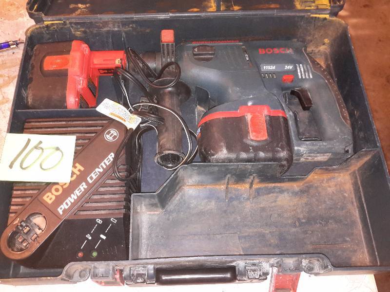 lot 100 image: BOSCH SDS Plus Boschhammer