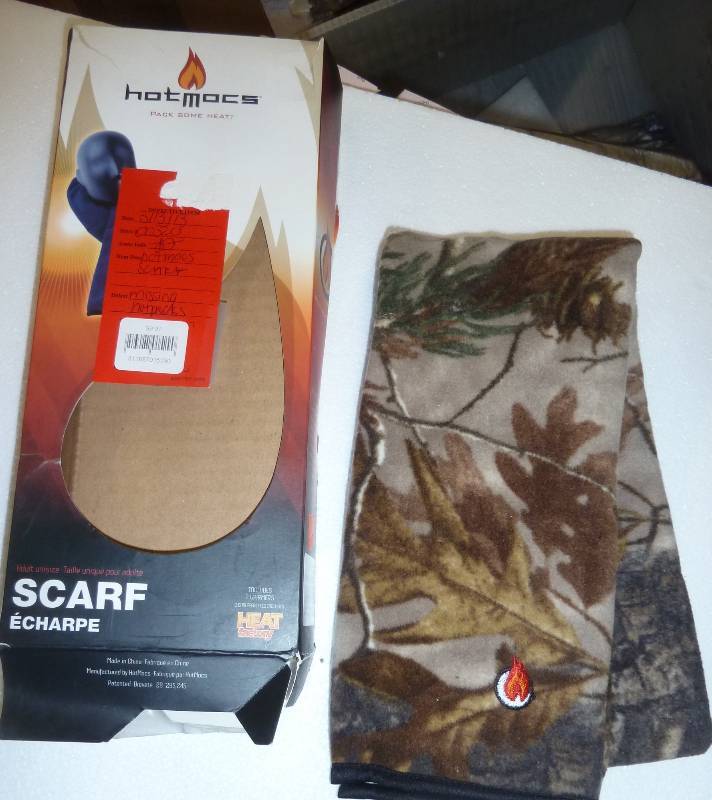 lot 40 image: HotMocs Scarf - new but missing the...