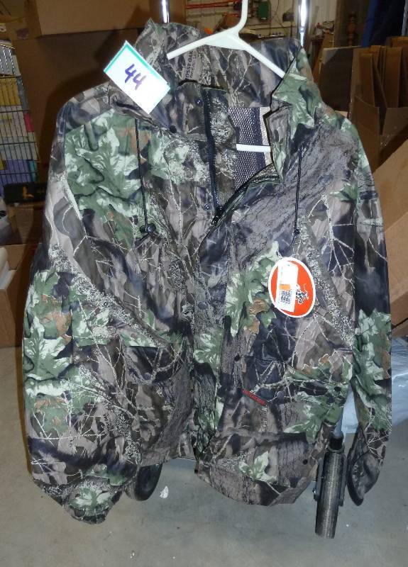 lot 44 image: New Winchester camo vinyl rain coat...