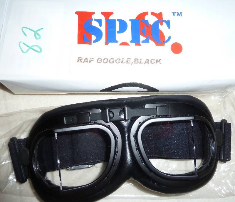lot 82 image: Milspec goggles...