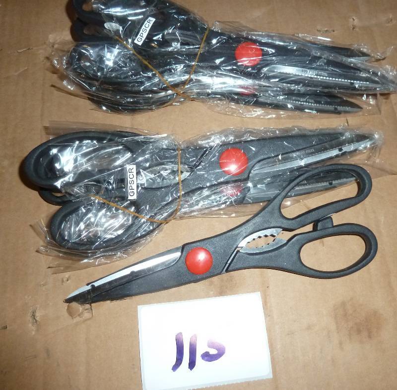 lot 115 image: 10 scissors...