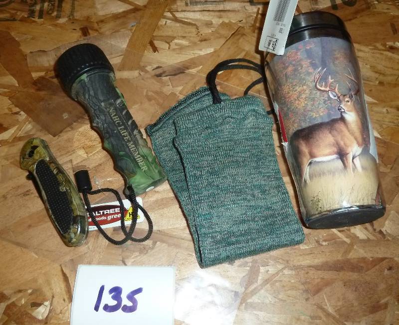 lot 135 image: camo knife, camo led flashlight, ha...