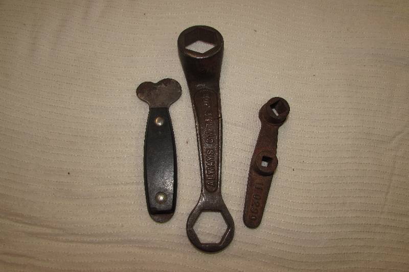 Antique Wrenches