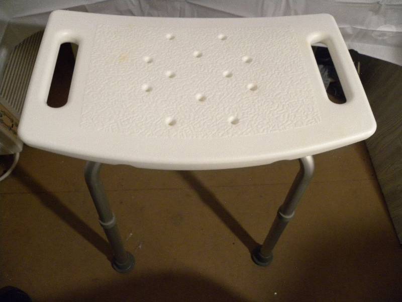 bathtub chair