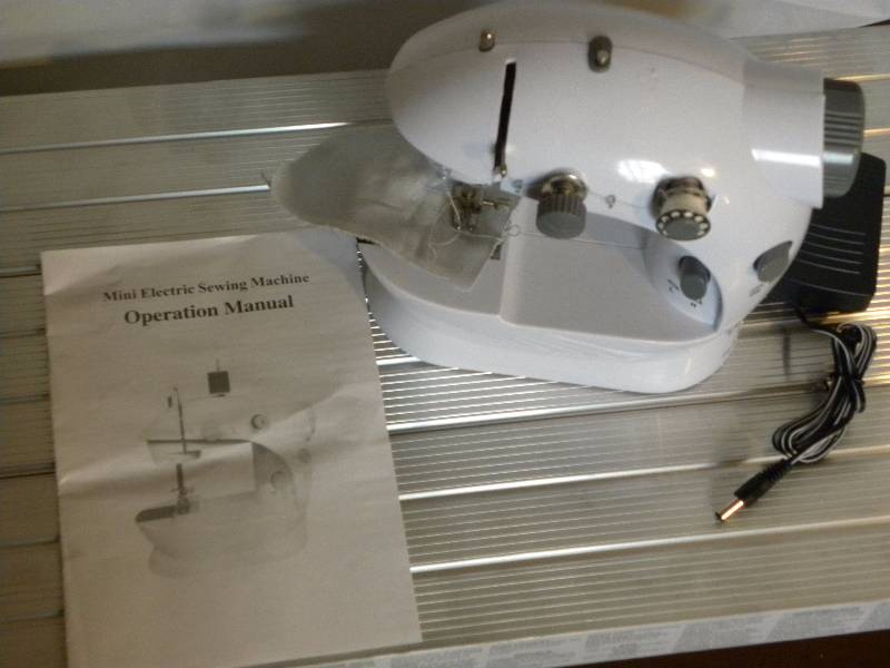 Mini Electric Sewing Machine