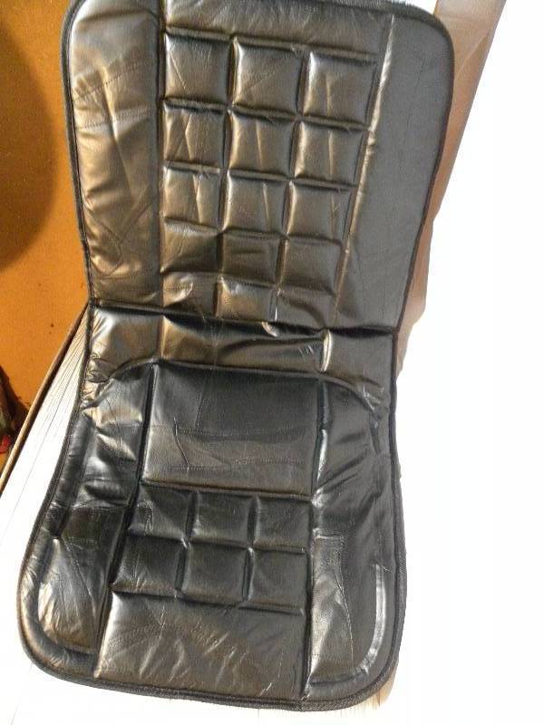 black seat cusion