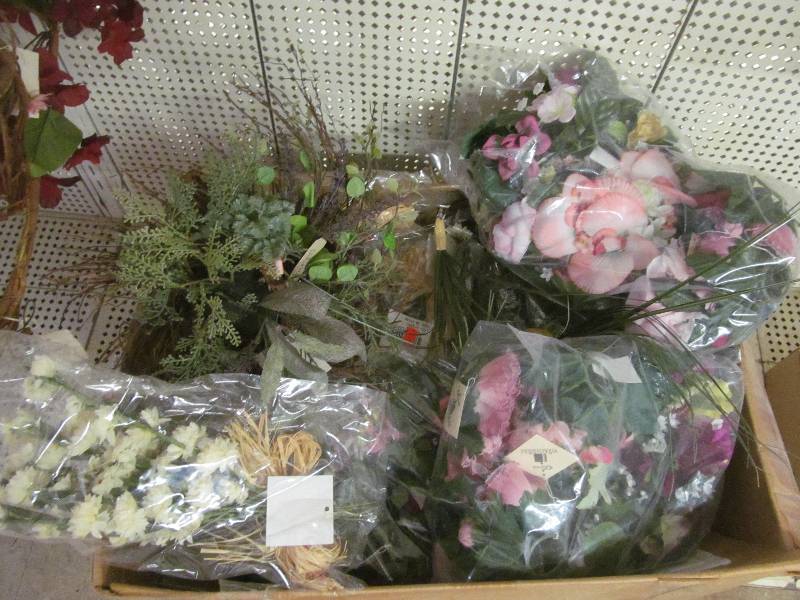 dcor flowersgreenery