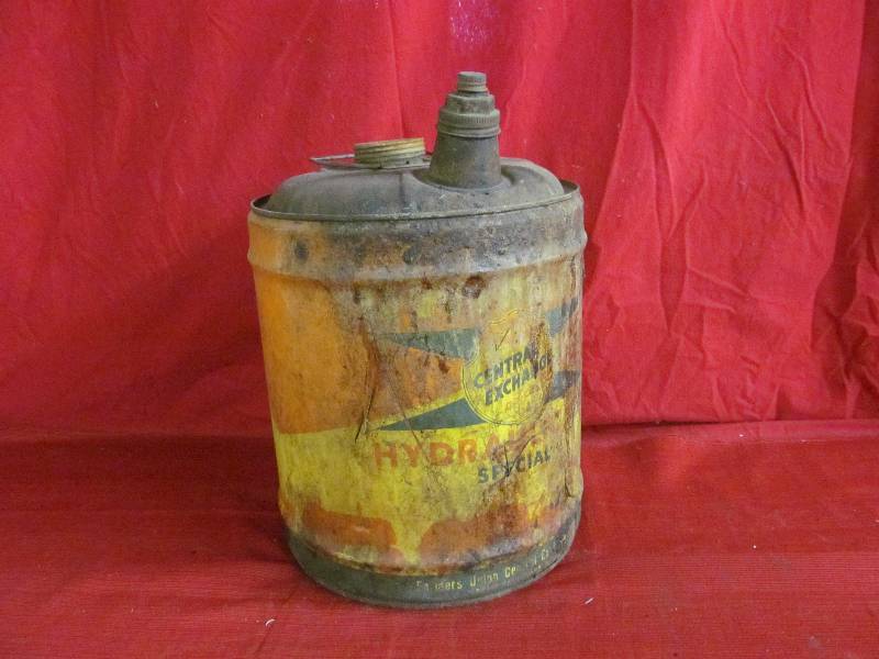 vintage gas cans