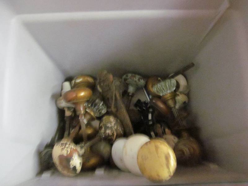 vintage door knobs
