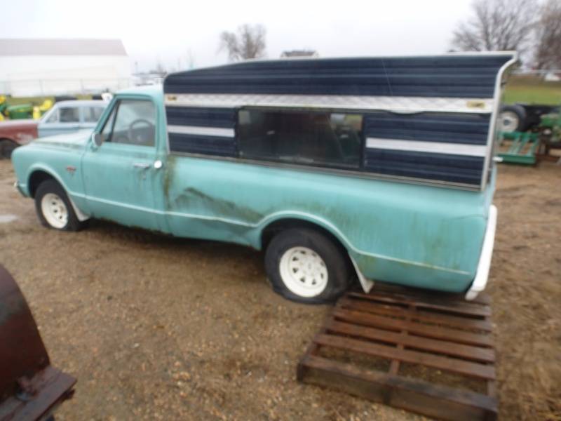 lot 1 image: 1967 Chevy CK 10 Pickup