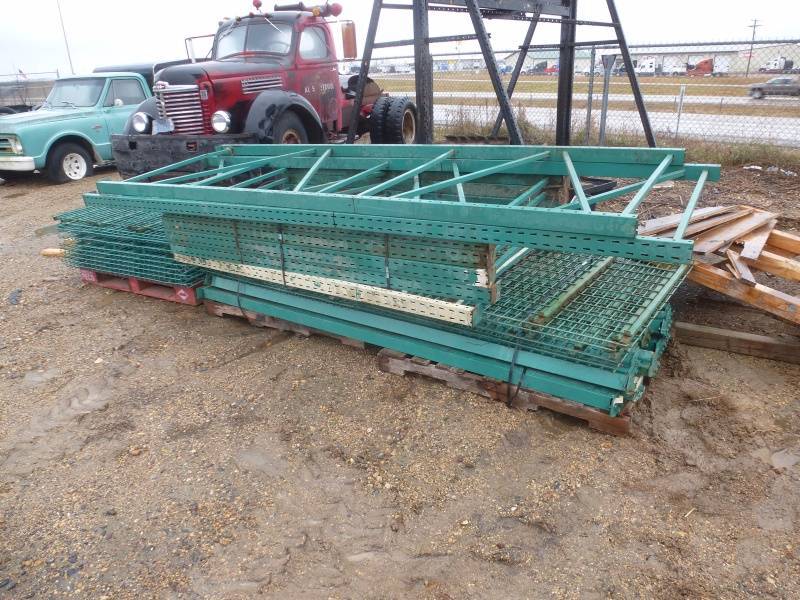 lot 6 image: Pallet Racking Green