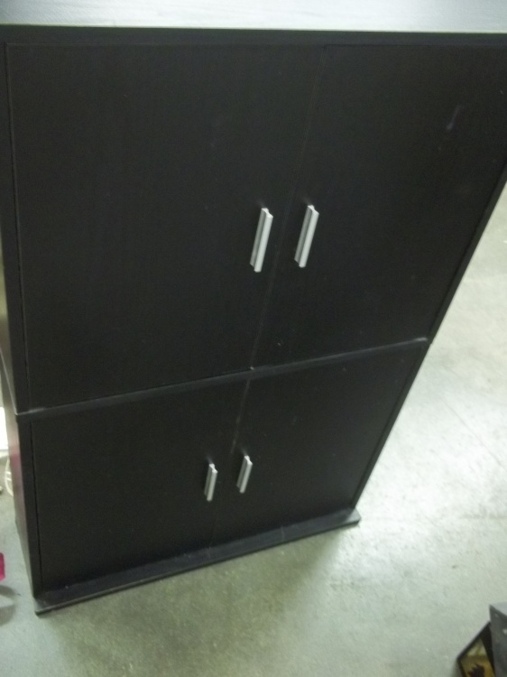 lot 41 image: Black cabinet