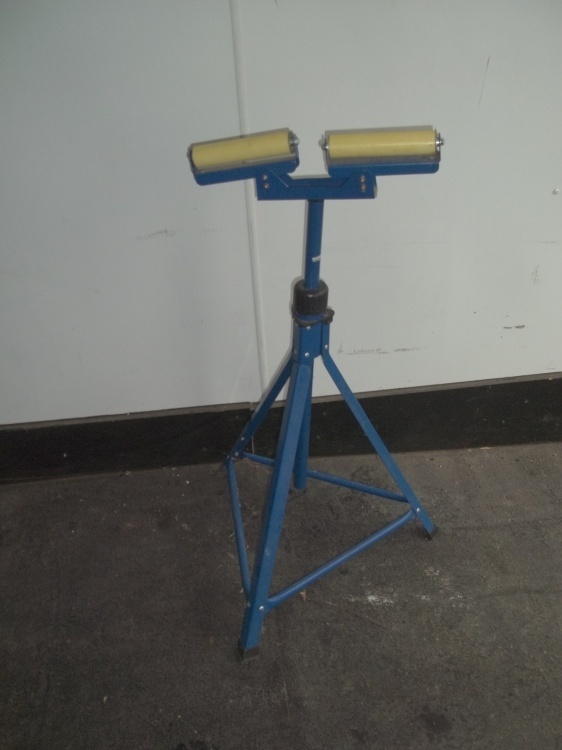 lot 49 image: Adjustable table extender with rollers