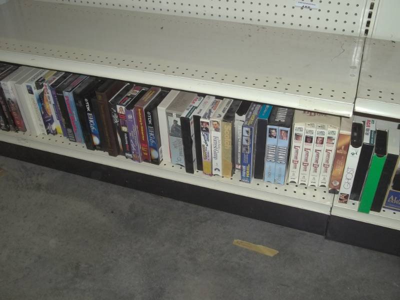lot 88 image: Large assortment of VHS videos