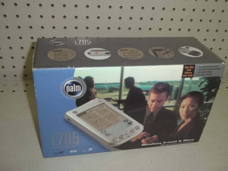 lot 107 image: Palm pilot i705