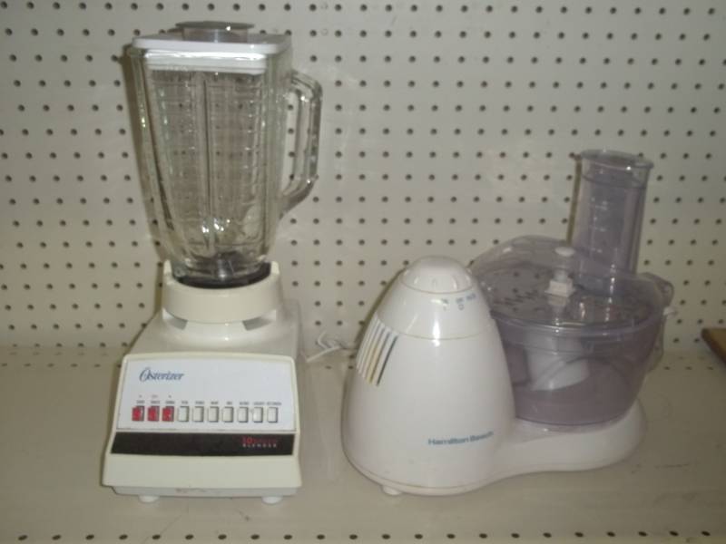 lot 190 image: Blender and Food Processor