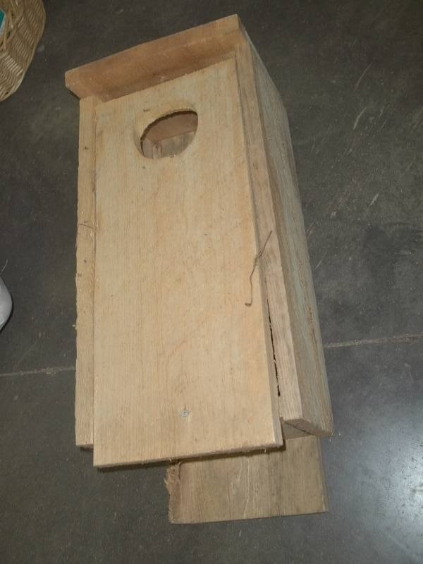lot 199 image: Wood Duck House