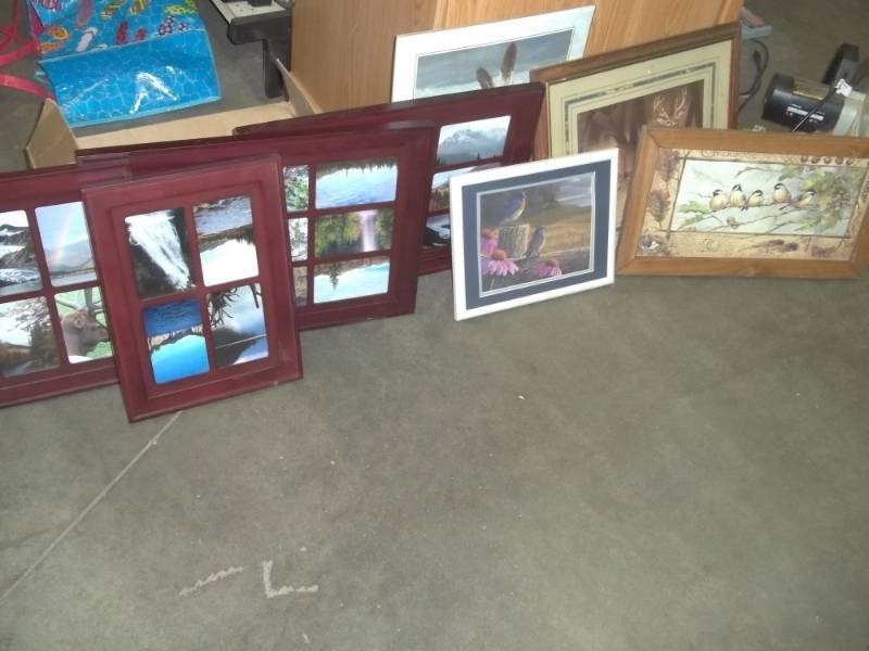 lot 215 image: Large lot of prints and picture frames