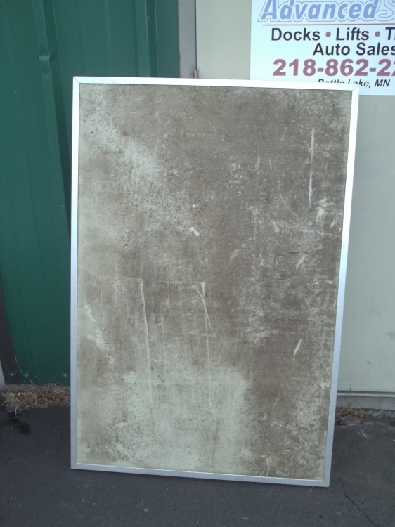 lot 252 image: Folding table 4 x 32