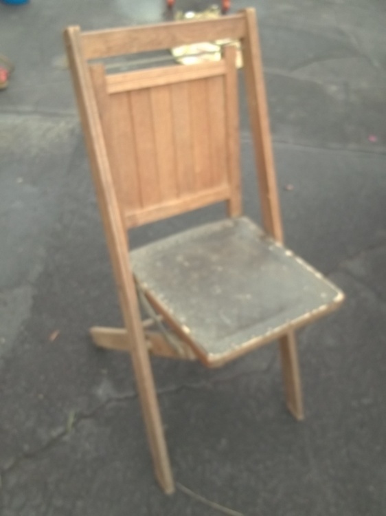 lot 254 image: Antique folding chair