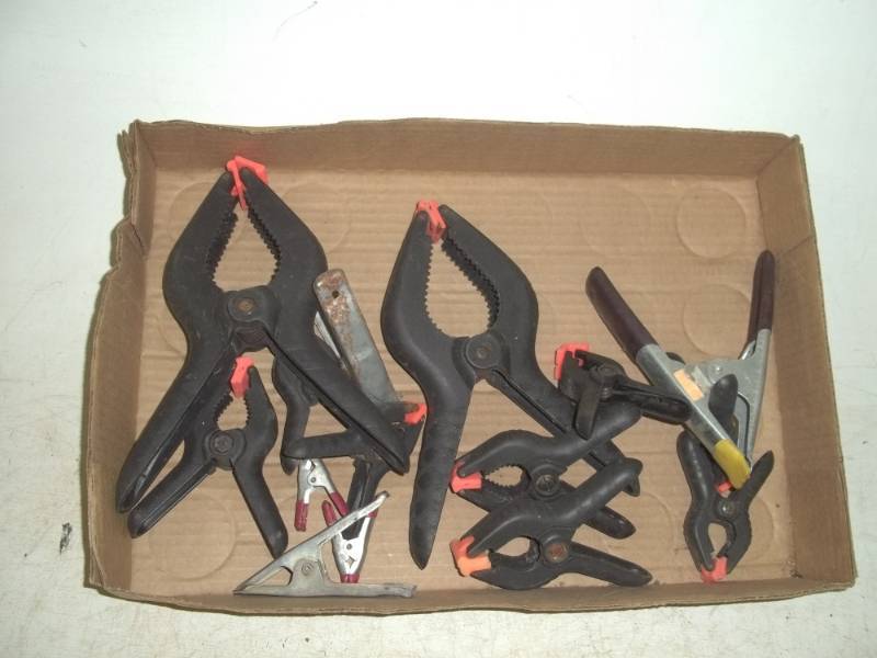 lot 270 image: Assorted clamps
