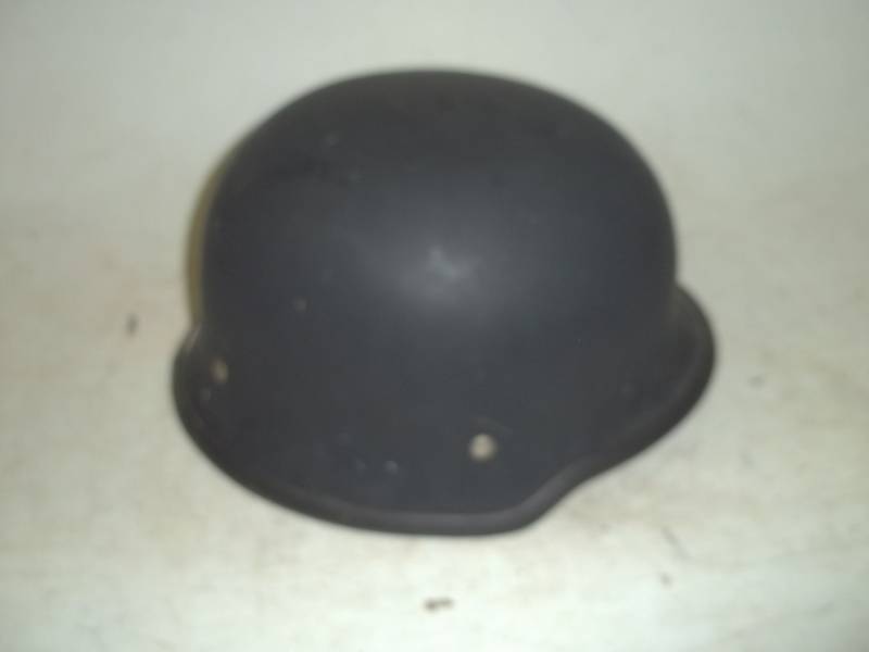 lot 285 image: Horse riding helmet