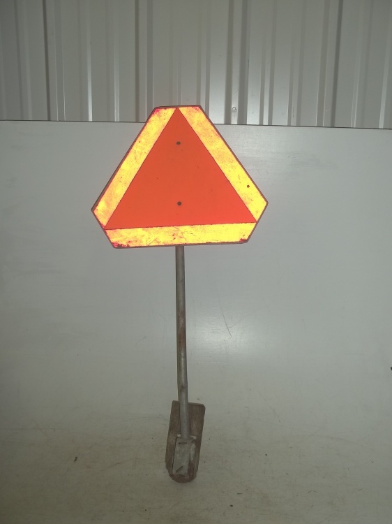 lot 292 image: SMV sign with bracket