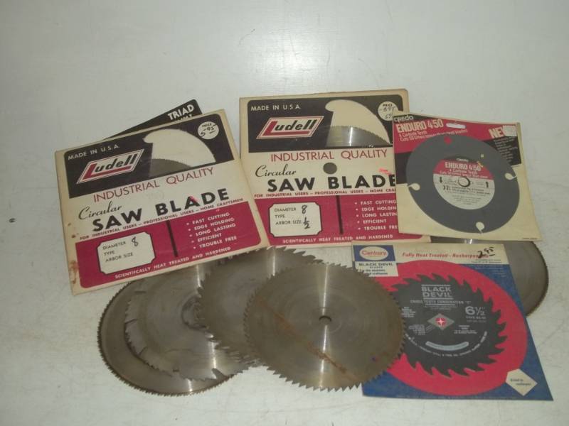 lot 317 image: Industrial quality circular saw blades