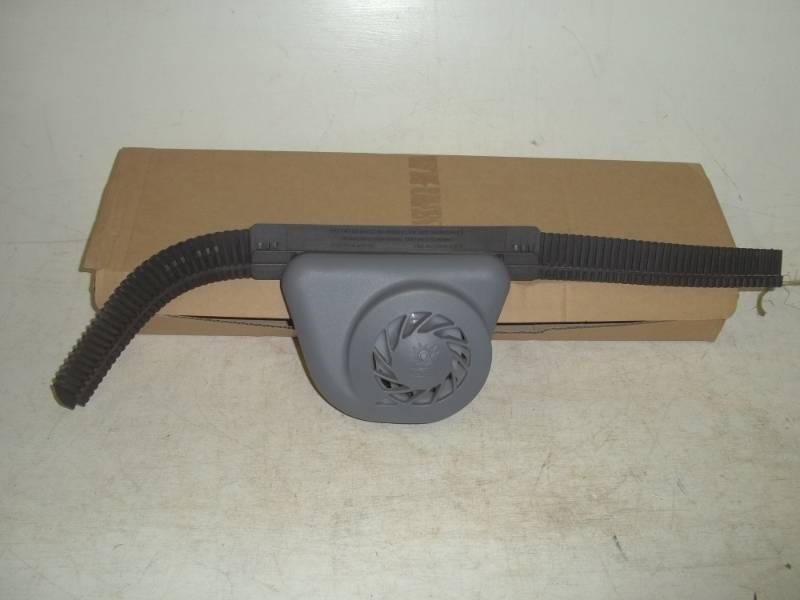 lot 337 image: Auto solar powered window cooler