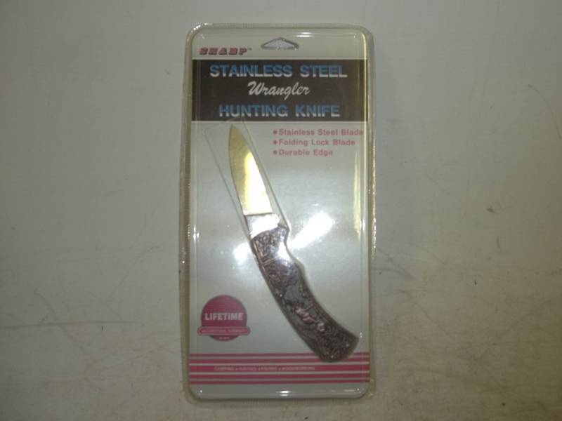 lot 351 image: Stainless steel Wrangler hunting knife