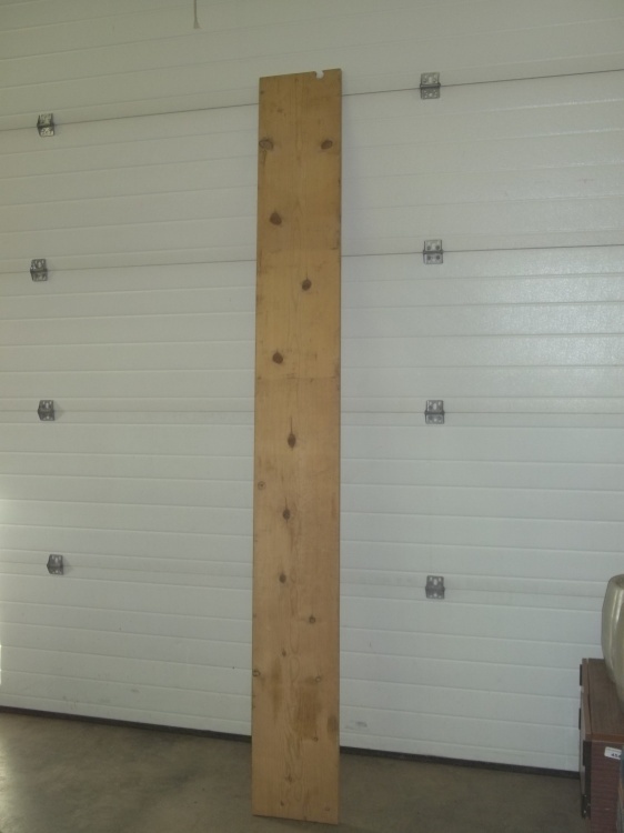 lot 362 image: 1 x 12 x 8 board