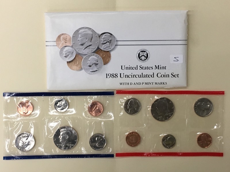1988 US Uncirculated Set ...