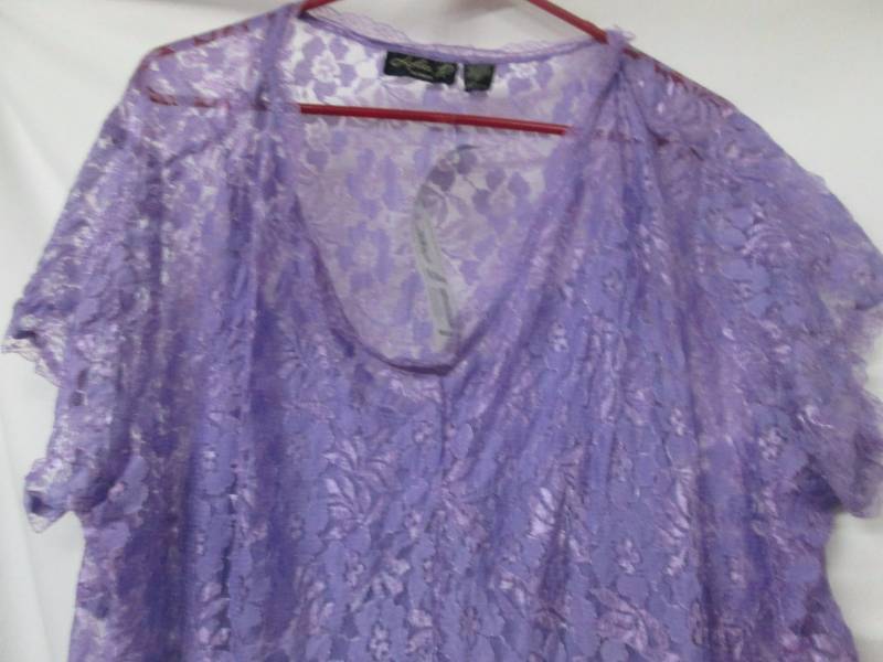 lot 100 image: Lola P Womens Plus Lace Double Ruff Dress