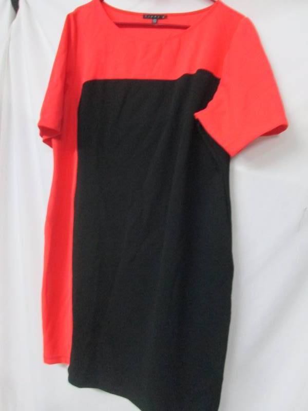lot 101 image: Jump Plus Womens Elbow Sleeve Color Block Dress
