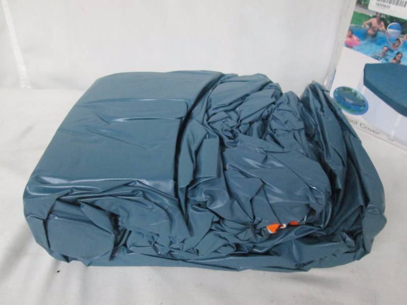 lot 59 image: Intex 12 Round Pool Cover