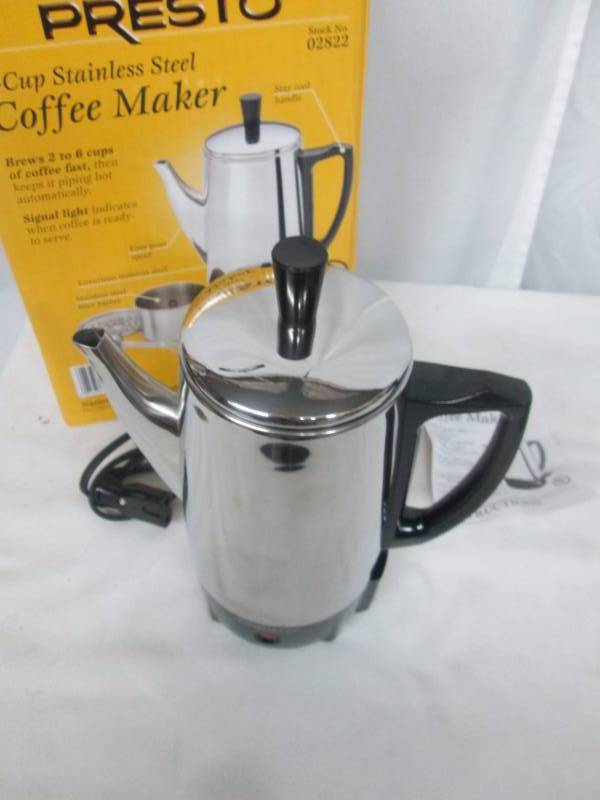 lot 50 image: Presto 6-Cup Stainless Steel Percolator