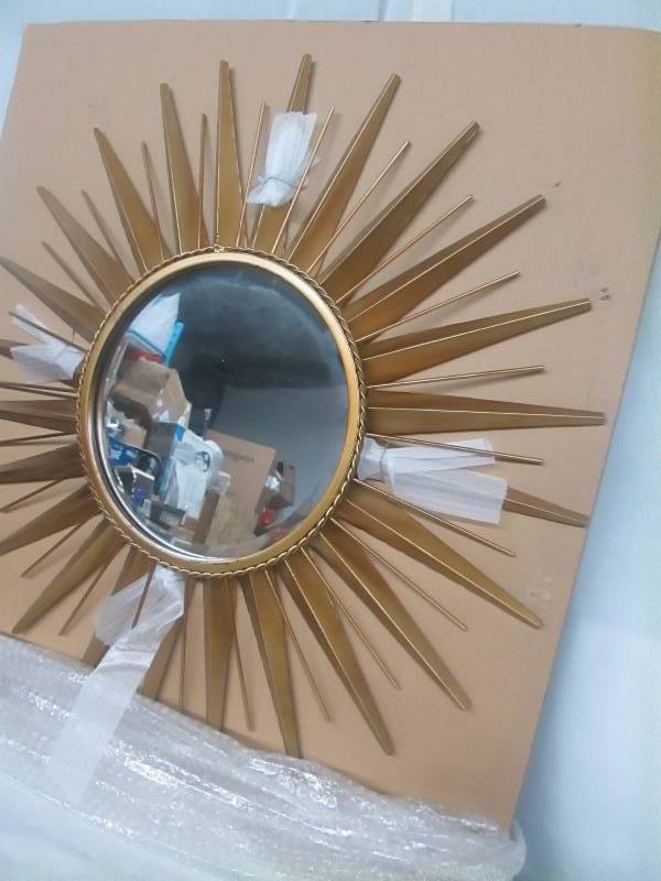 lot 42 image: River of  Goods Starburst Mirror
