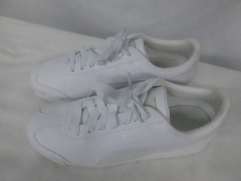 lot 61 image: Puma Mens Roma Basic Sport Shoe