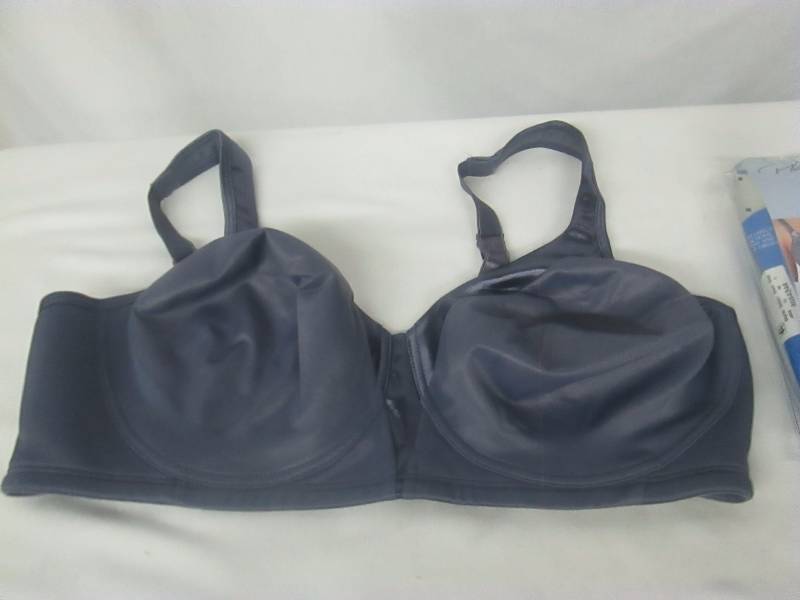 lot 88 image: Playtex 18-Hour Sensationally Sleek Wirefree Bra