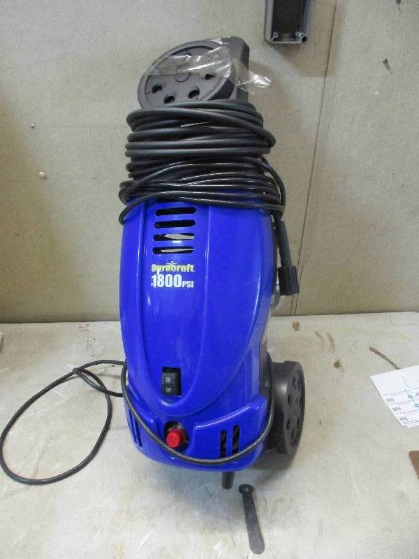 Duracraft 1800 psi  pressure washer - broken wheel